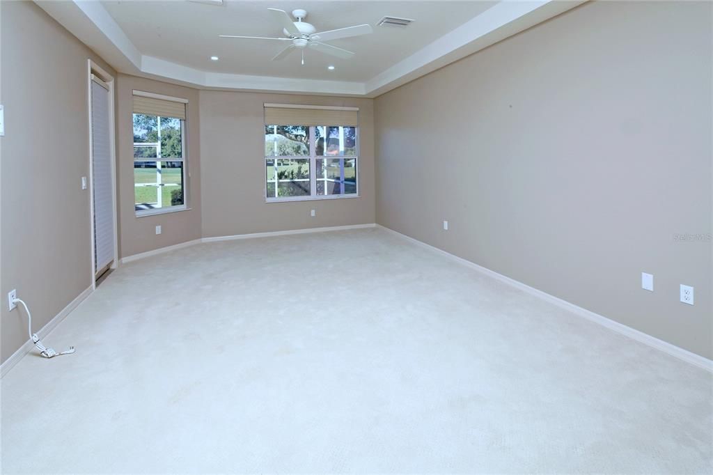 Active With Contract: $449,000 (4 beds, 2 baths, 2838 Square Feet)