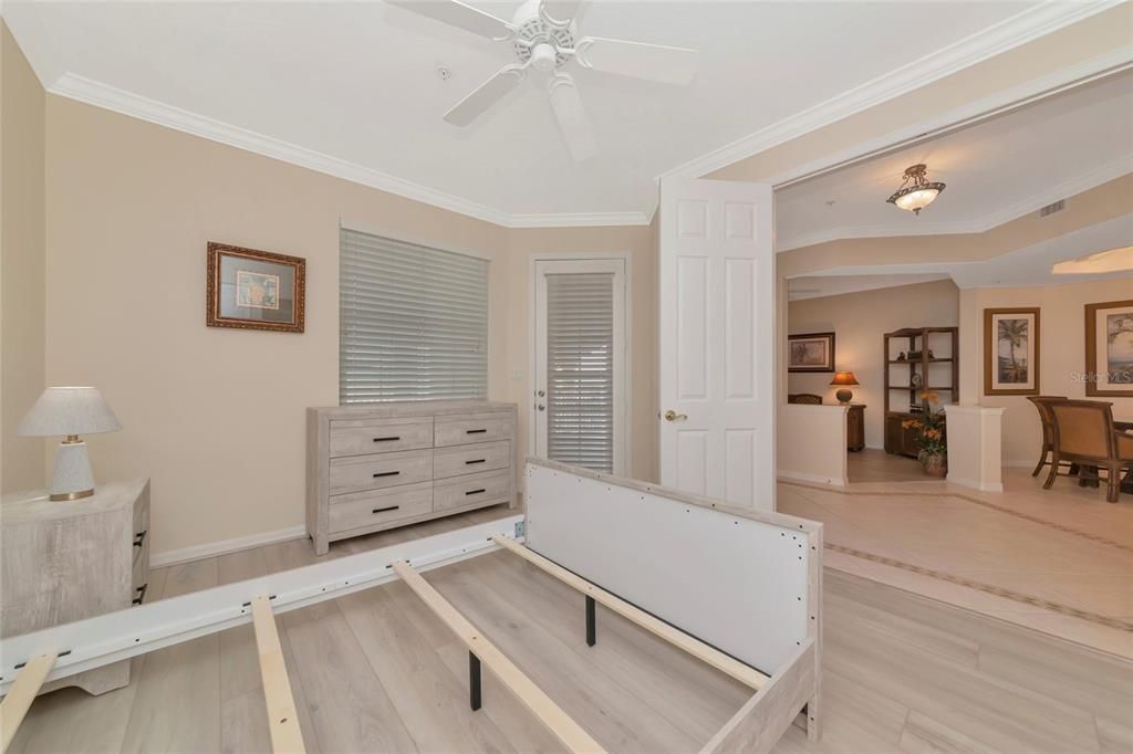 For Sale: $719,000 (2 beds, 2 baths, 1932 Square Feet)