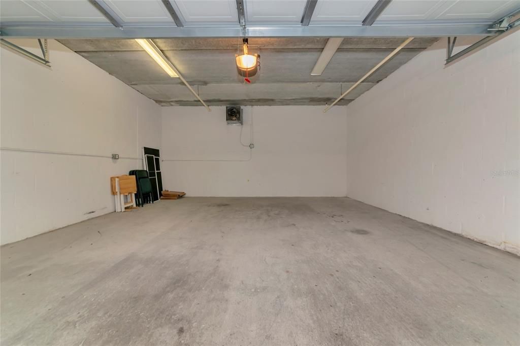 For Sale: $719,000 (2 beds, 2 baths, 1932 Square Feet)