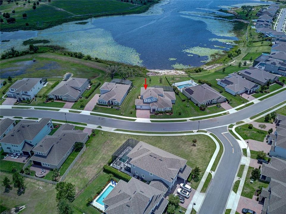 Activo con contrato: $1,575,000 (5 camas, 4 baños, 4258 Pies cuadrados)