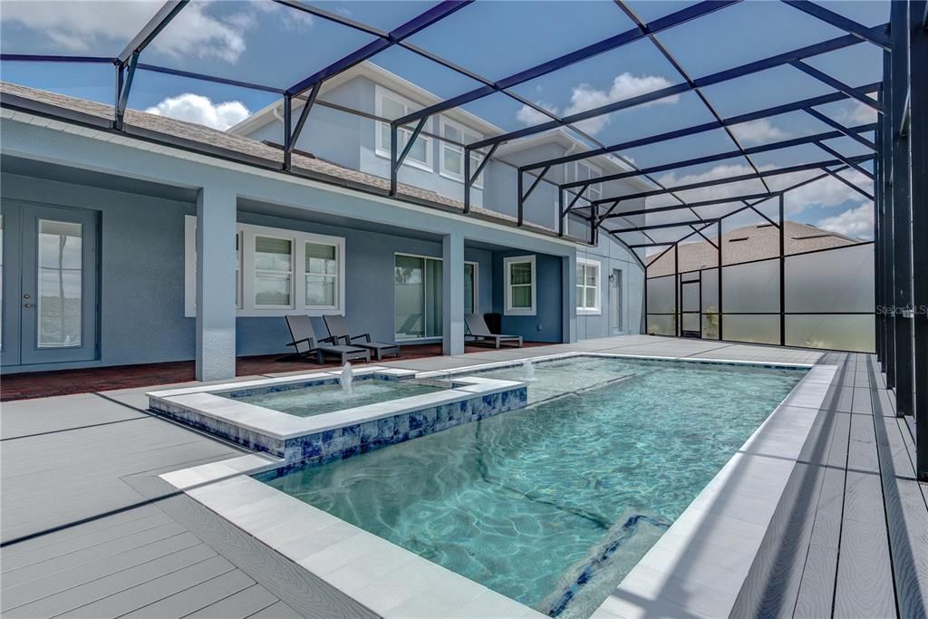 Activo con contrato: $1,575,000 (5 camas, 4 baños, 4258 Pies cuadrados)
