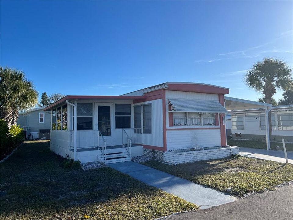 Vendido Recientemente: $60,000 (2 camas, 1 baños, 672 Pies cuadrados)