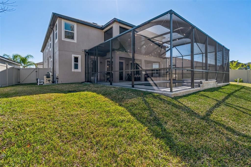 Activo con contrato: $1,149,999 (7 camas, 5 baños, 5518 Pies cuadrados)