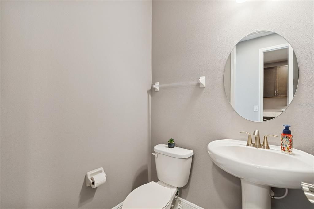 Activo con contrato: $1,149,999 (7 camas, 5 baños, 5518 Pies cuadrados)