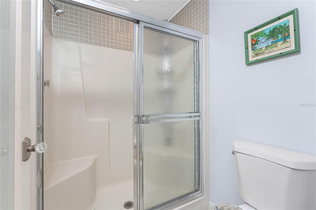 На продажу: $394,900 (2 спален, 2 ванн, 1046 Квадратных фут)