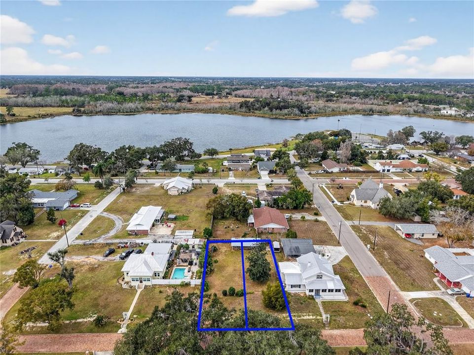 En Venta: $98,500 (0.11 acres)
