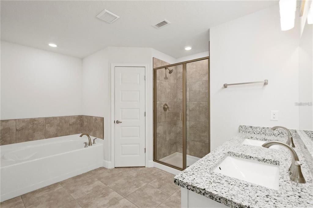 Active With Contract: $404,150 (4 beds, 2 baths, 2240 Square Feet)