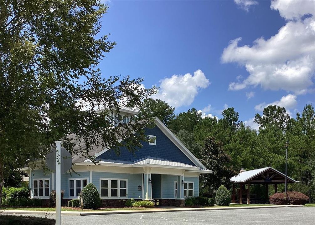 Active With Contract: $404,150 (4 beds, 2 baths, 2240 Square Feet)