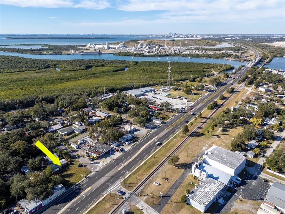 待售: $275,000 (0.20 acres)