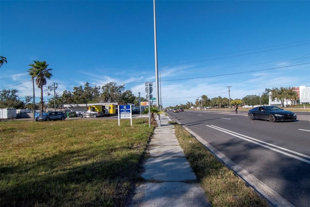 待售: $275,000 (0.20 acres)