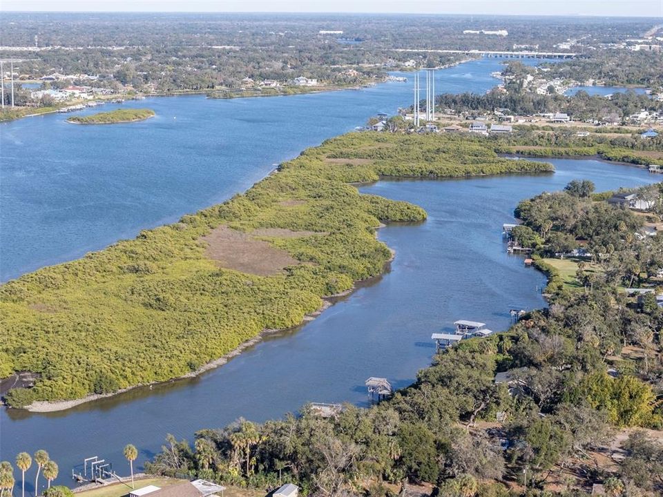 待售: $275,000 (0.20 acres)