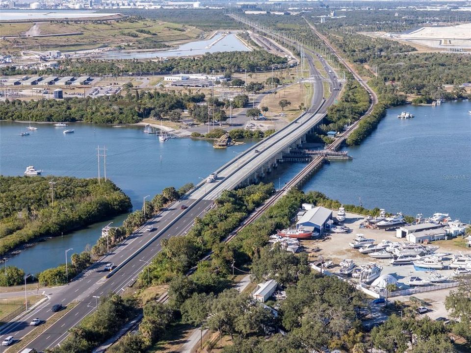 待售: $275,000 (0.20 acres)