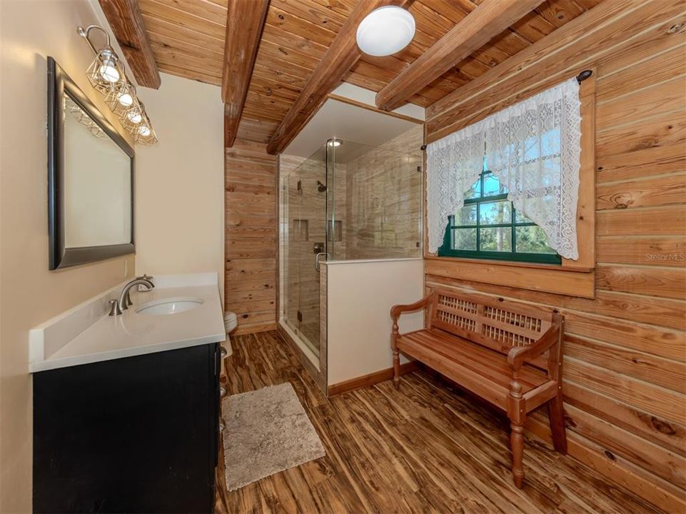 Activo con contrato: $625,000 (2 camas, 2 baños, 1876 Pies cuadrados)