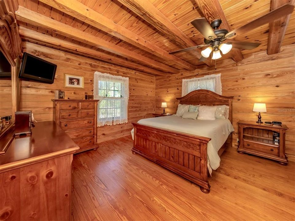 Activo con contrato: $625,000 (2 camas, 2 baños, 1876 Pies cuadrados)