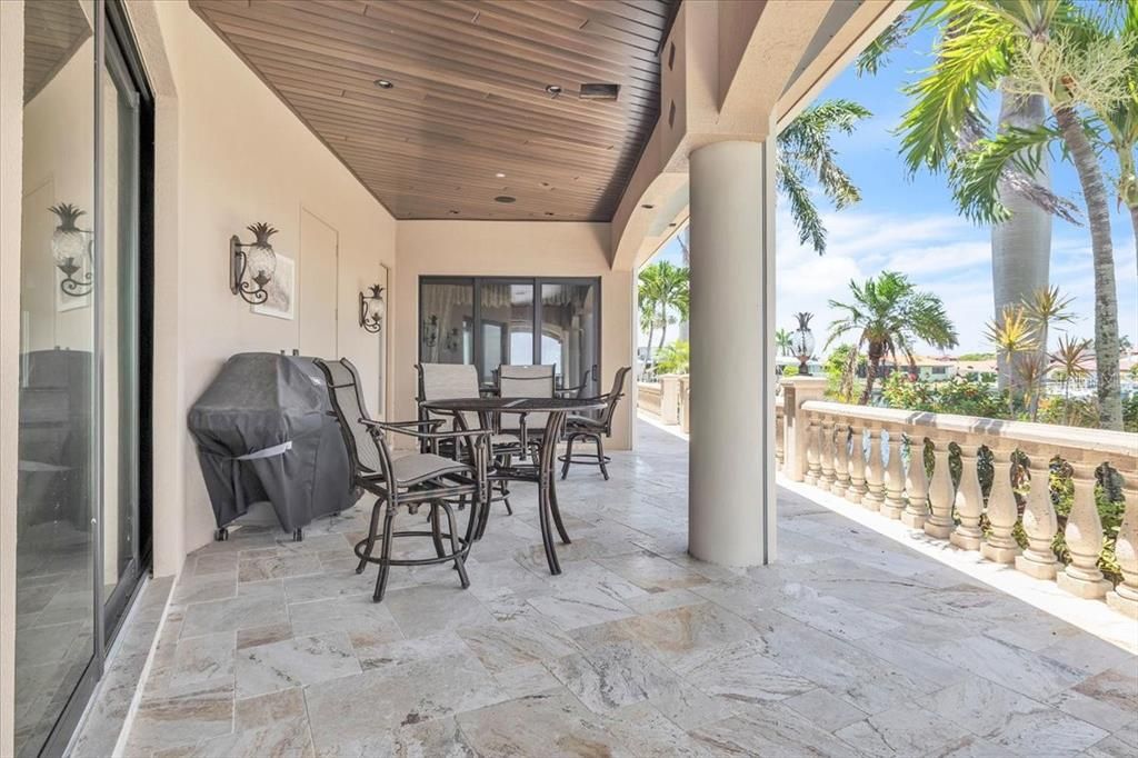En Venta: $2,800,000 (4 camas, 4 baños, 4607 Pies cuadrados)