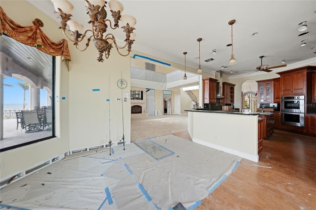 For Sale: $2,800,000 (4 beds, 4 baths, 4607 Square Feet)