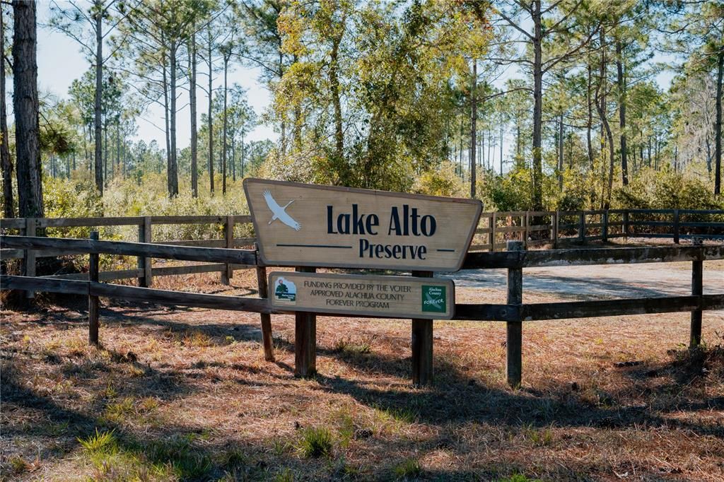 En Venta: $349,999 (3.30 acres)