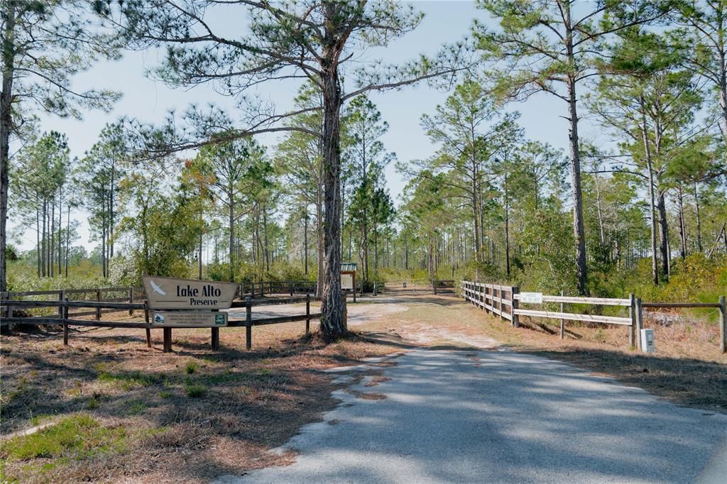 En Venta: $349,999 (3.30 acres)