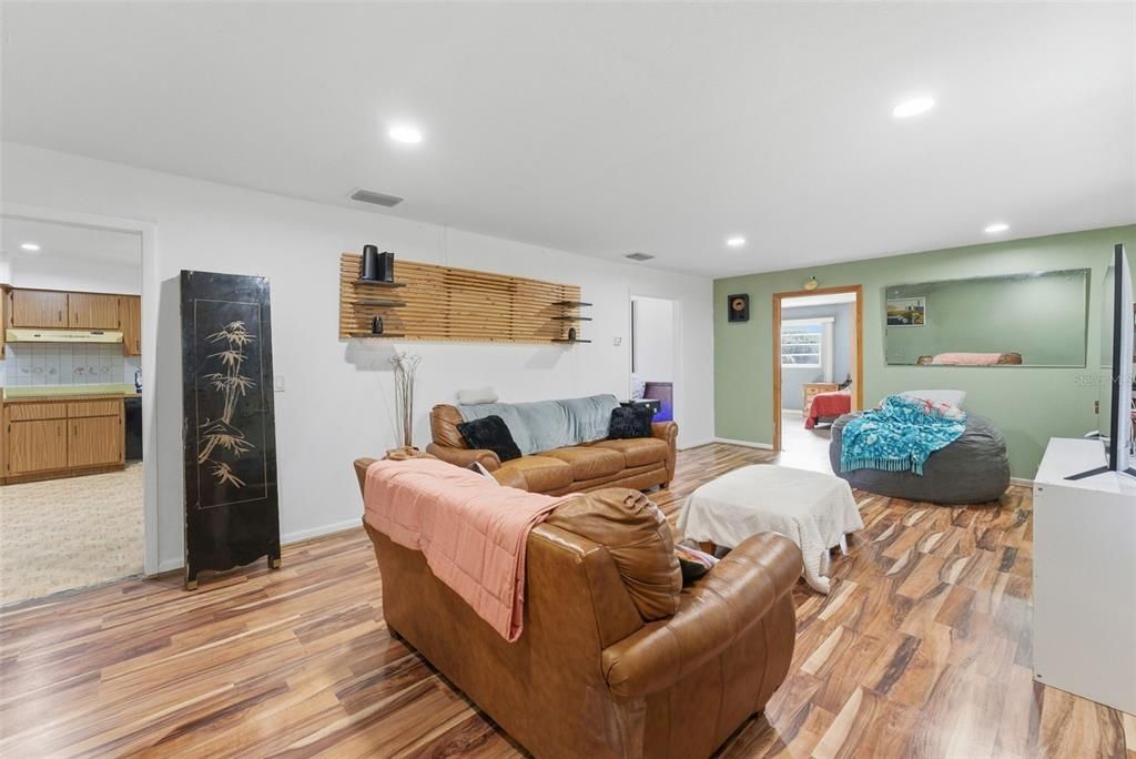 Active With Contract: $240,000 (3 beds, 2 baths, 2030 Square Feet)