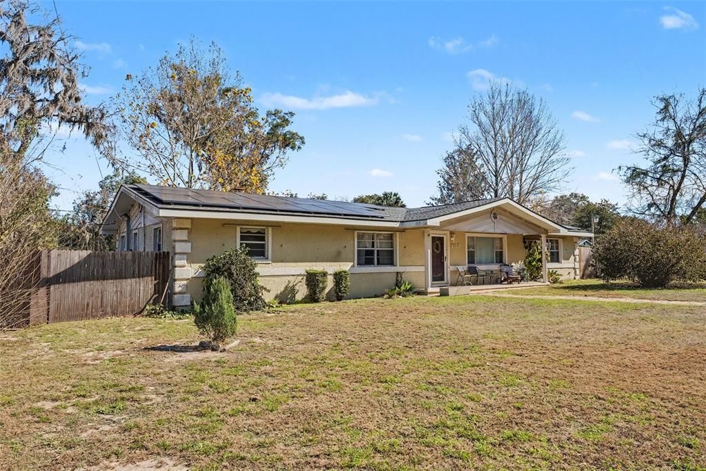 Active With Contract: $240,000 (3 beds, 2 baths, 2030 Square Feet)