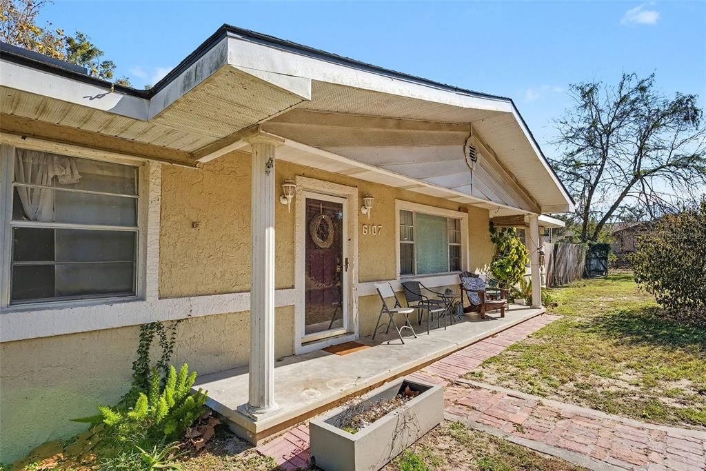 Active With Contract: $240,000 (3 beds, 2 baths, 2030 Square Feet)