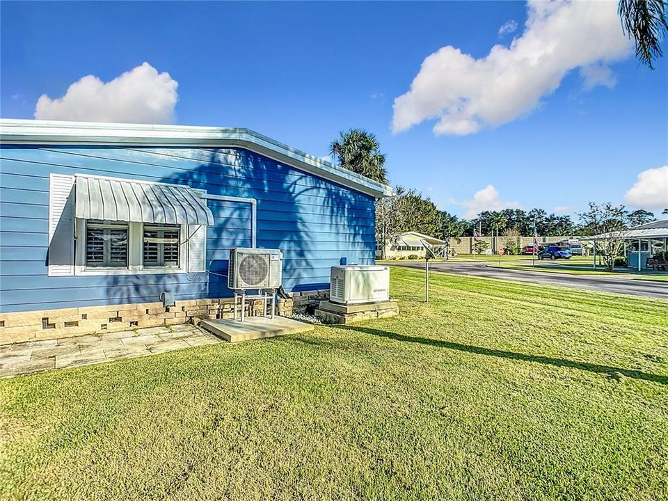 For Sale: $205,000 (2 beds, 2 baths, 1492 Square Feet)