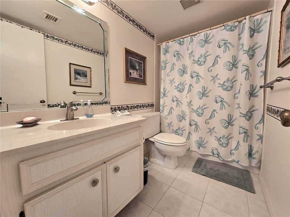 For Sale: $509,000 (2 beds, 2 baths, 1256 Square Feet)