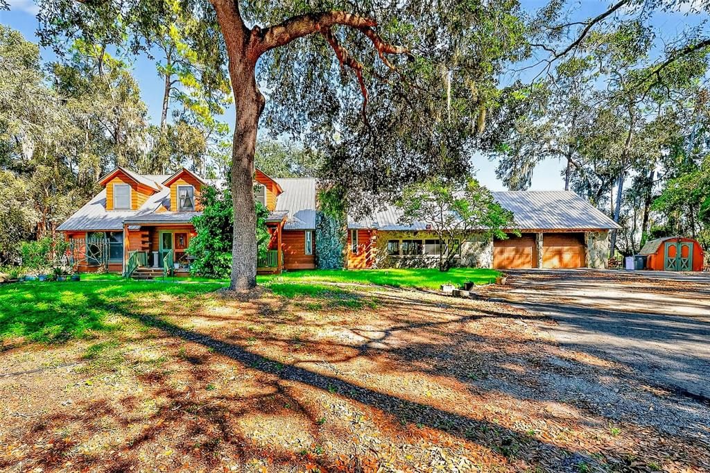 For Sale: $689,000 (4 beds, 2 baths, 3471 Square Feet)