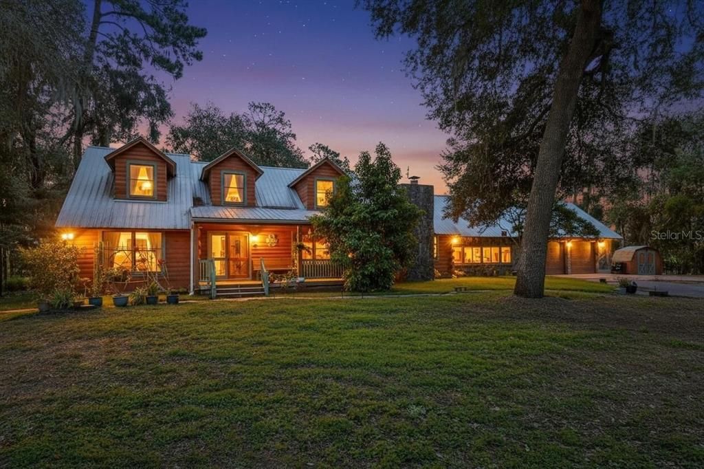 For Sale: $689,000 (4 beds, 2 baths, 3471 Square Feet)