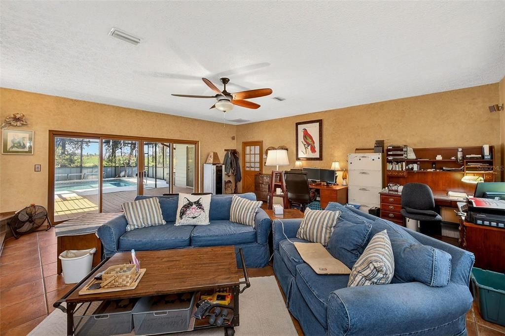 For Sale: $689,000 (4 beds, 2 baths, 3471 Square Feet)