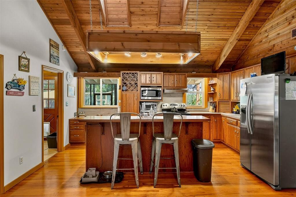 For Sale: $689,000 (4 beds, 2 baths, 3471 Square Feet)