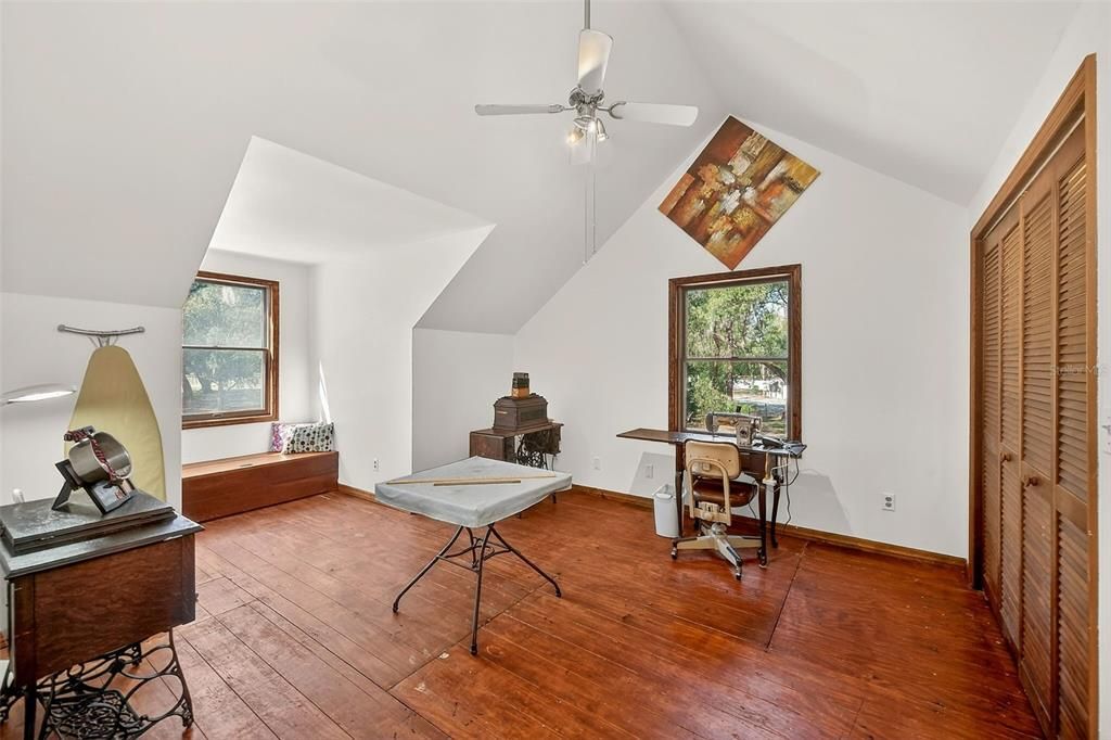 For Sale: $689,000 (4 beds, 2 baths, 3471 Square Feet)