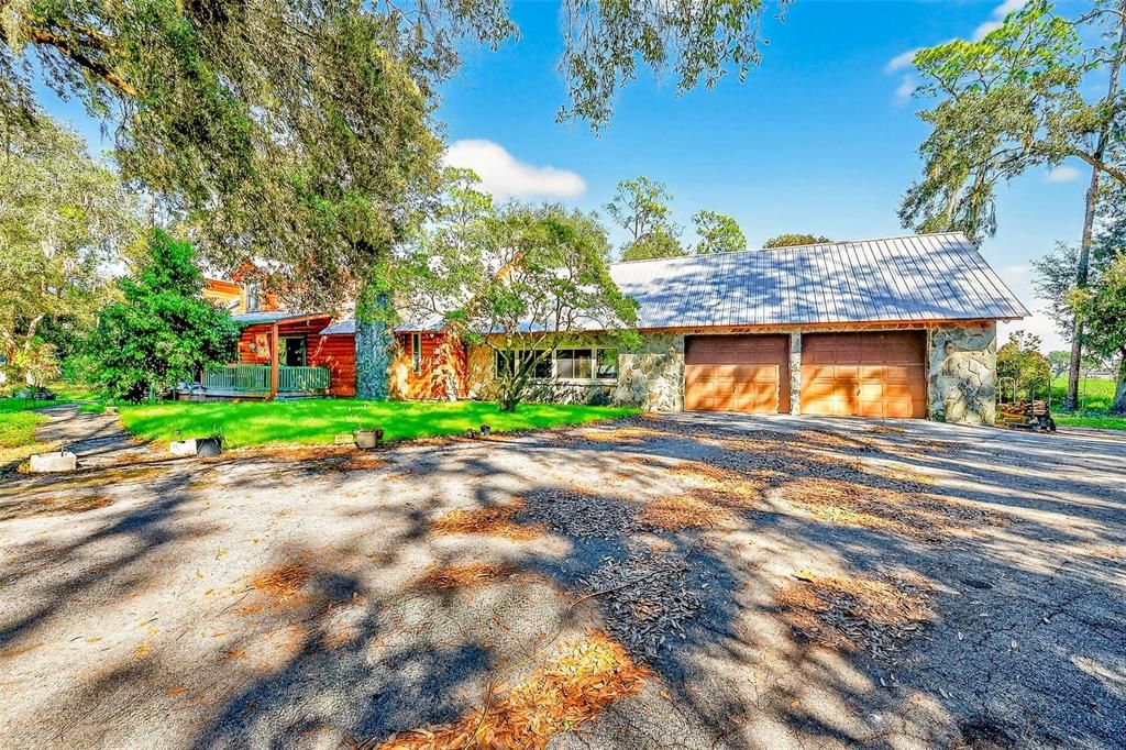 For Sale: $689,000 (4 beds, 2 baths, 3471 Square Feet)