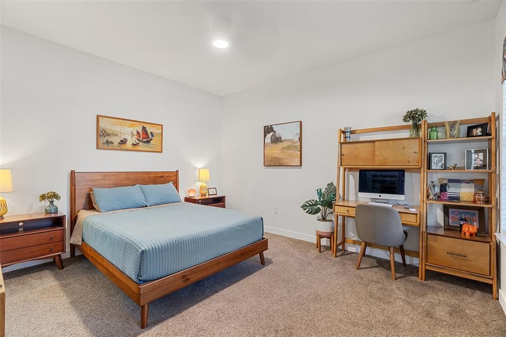 En Venta: $350,000 (4 camas, 2 baños, 2085 Pies cuadrados)
