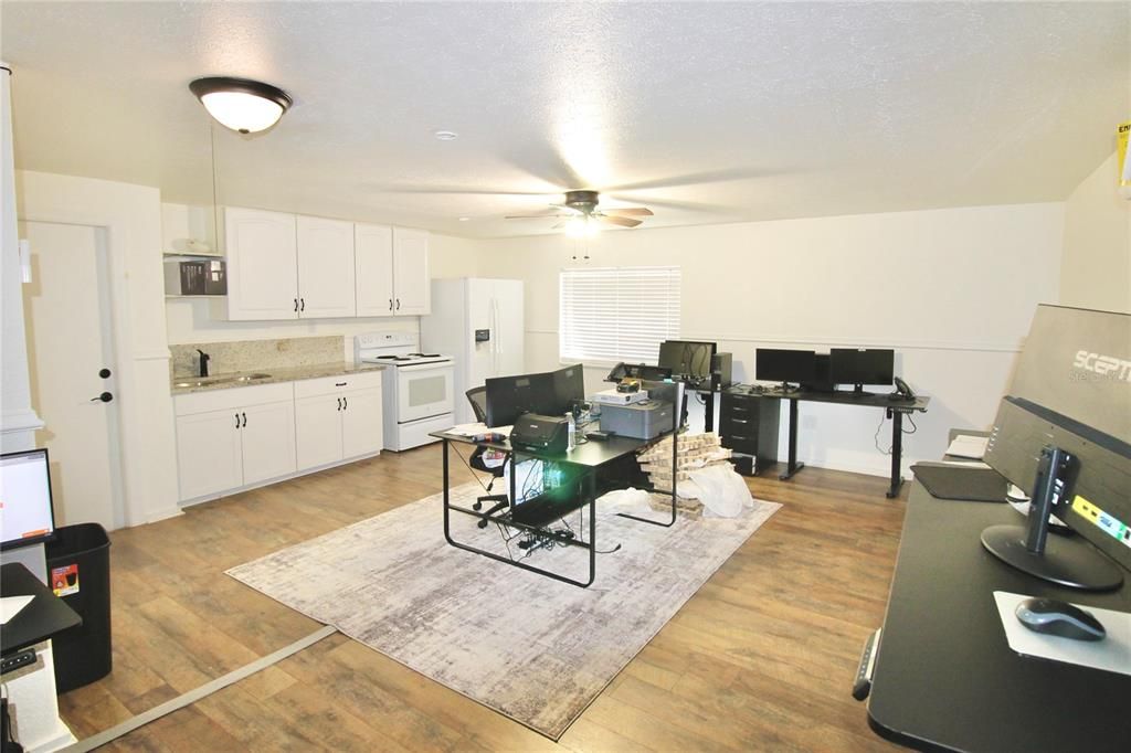 For Sale: $724,900 (0 beds, 0 baths, 3515 Square Feet)