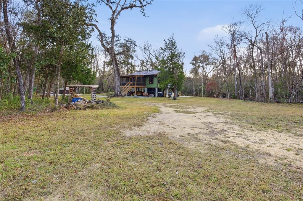 En Venta: $799,000 (2 camas, 1 baños, 1000 Pies cuadrados)