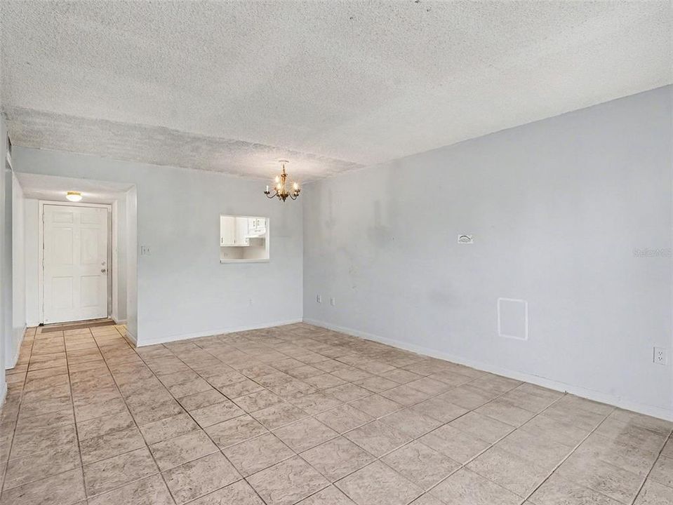Activo con contrato: $70,900 (1 camas, 1 baños, 725 Pies cuadrados)