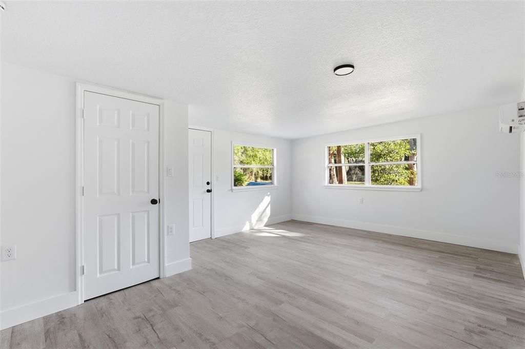 En Venta: $272,900 (4 camas, 1 baños, 1570 Pies cuadrados)