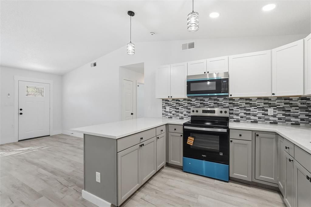 En Venta: $272,900 (4 camas, 1 baños, 1570 Pies cuadrados)