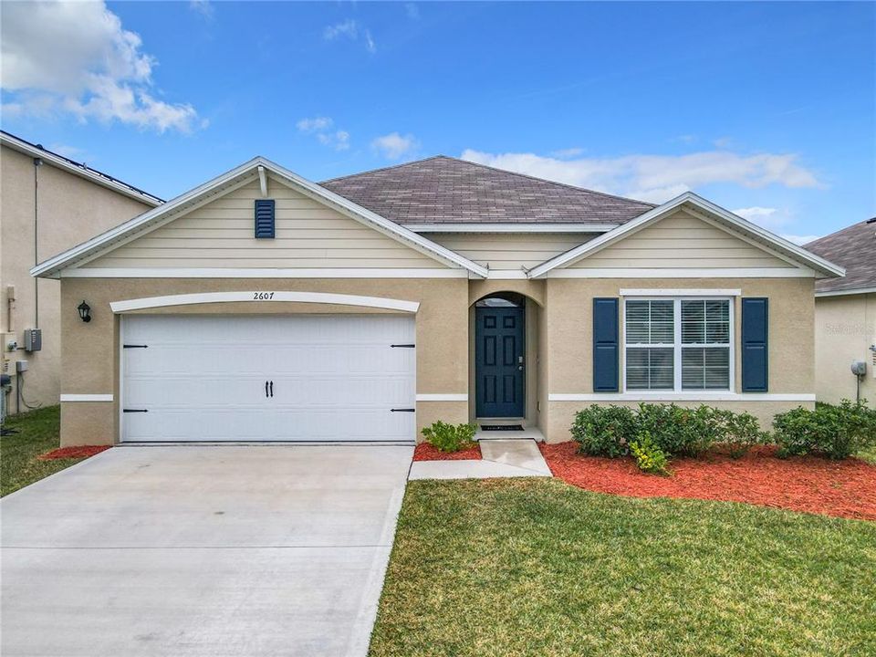 For Sale: $305,000 (4 beds, 2 baths, 1846 Square Feet)