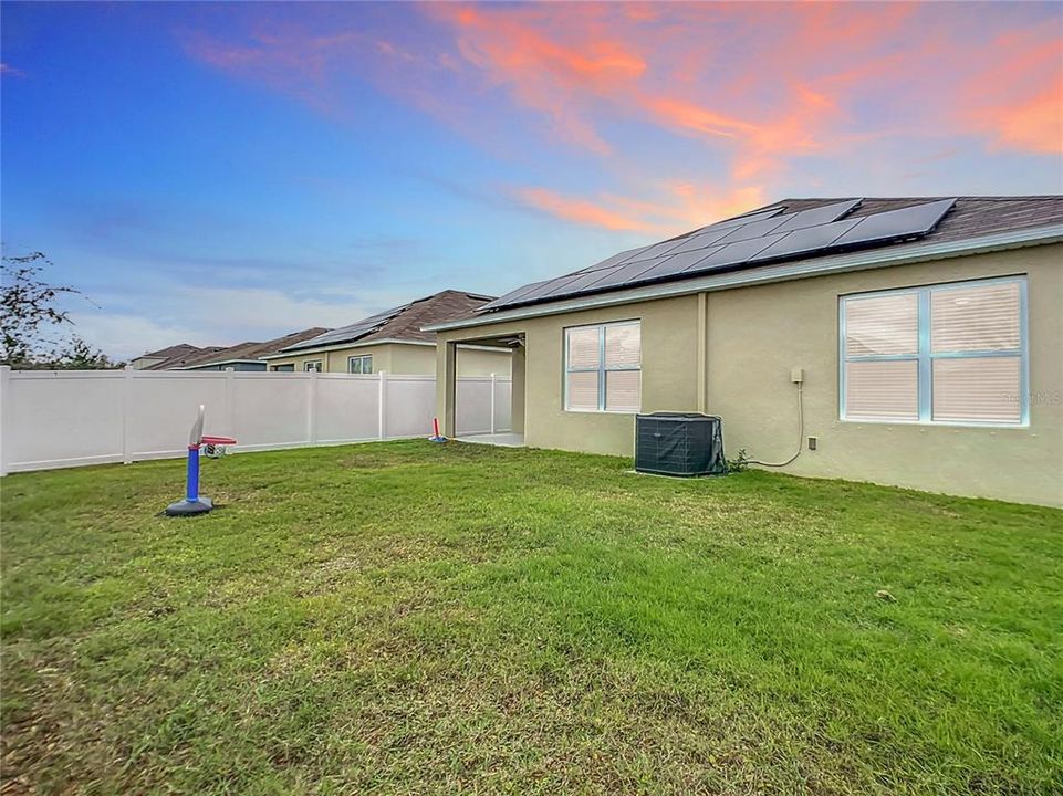 For Sale: $305,000 (4 beds, 2 baths, 1846 Square Feet)