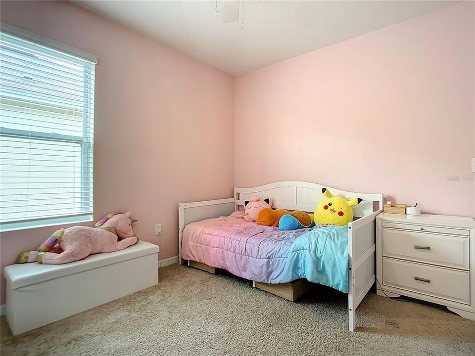 For Sale: $305,000 (4 beds, 2 baths, 1846 Square Feet)