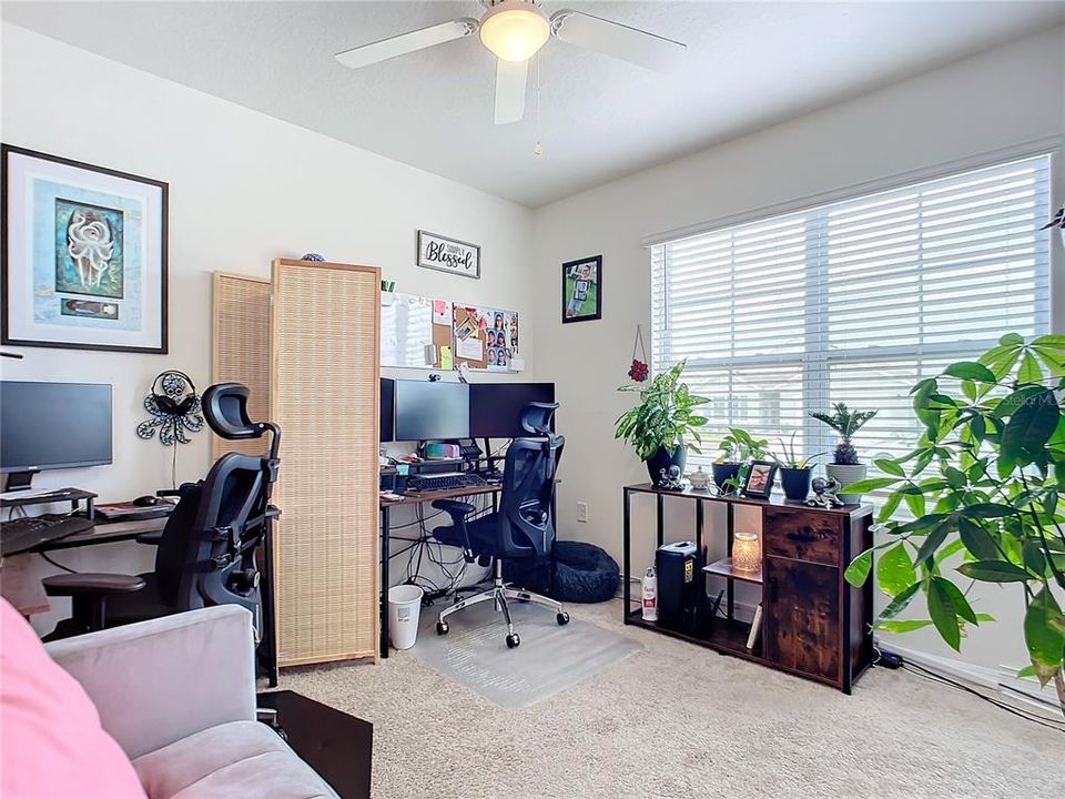For Sale: $305,000 (4 beds, 2 baths, 1846 Square Feet)