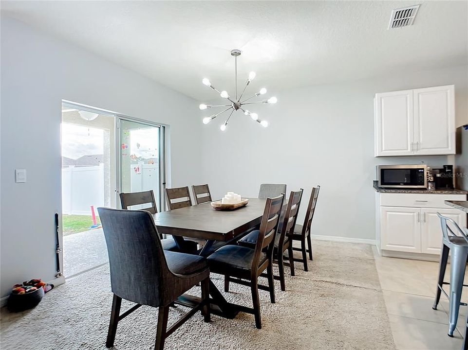 For Sale: $305,000 (4 beds, 2 baths, 1846 Square Feet)