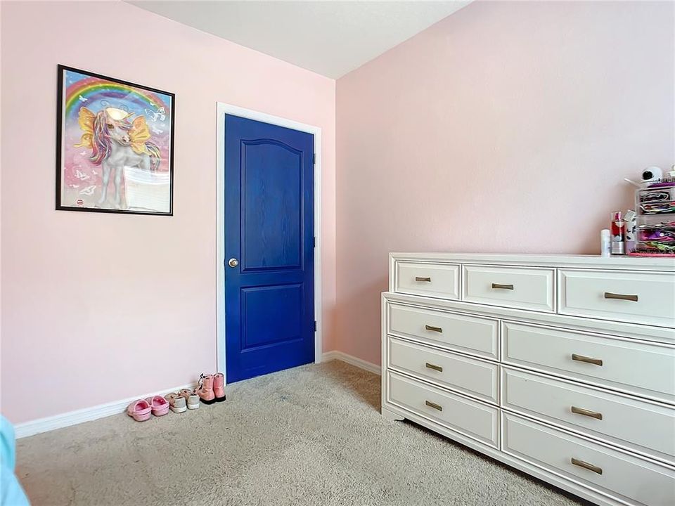 For Sale: $305,000 (4 beds, 2 baths, 1846 Square Feet)