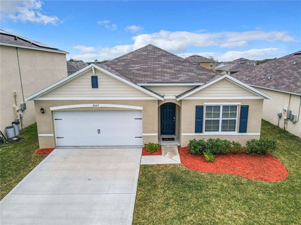 For Sale: $305,000 (4 beds, 2 baths, 1846 Square Feet)