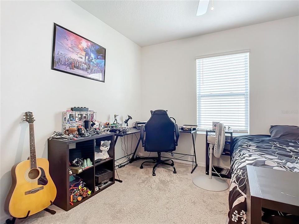 For Sale: $305,000 (4 beds, 2 baths, 1846 Square Feet)