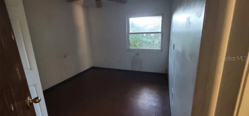 En Venta: $240,000 (4 camas, 2 baños, 1738 Pies cuadrados)