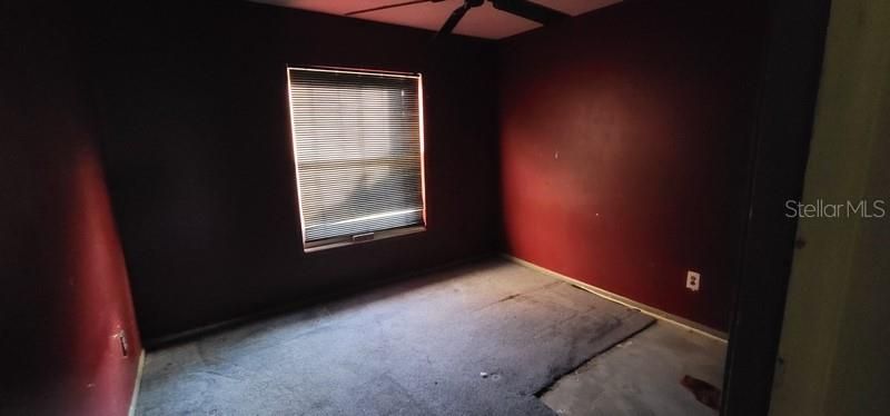 En Venta: $240,000 (4 camas, 2 baños, 1738 Pies cuadrados)