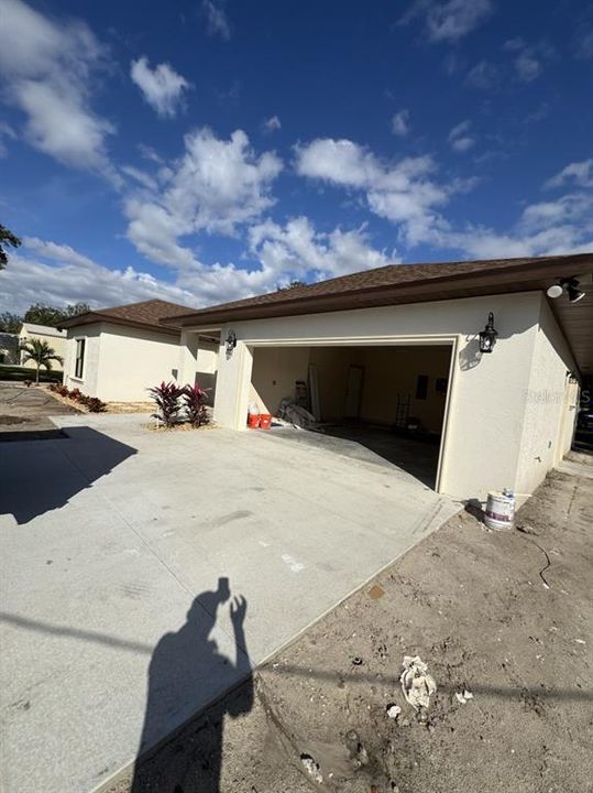 En Venta: $535,000 (4 camas, 2 baños, 1970 Pies cuadrados)